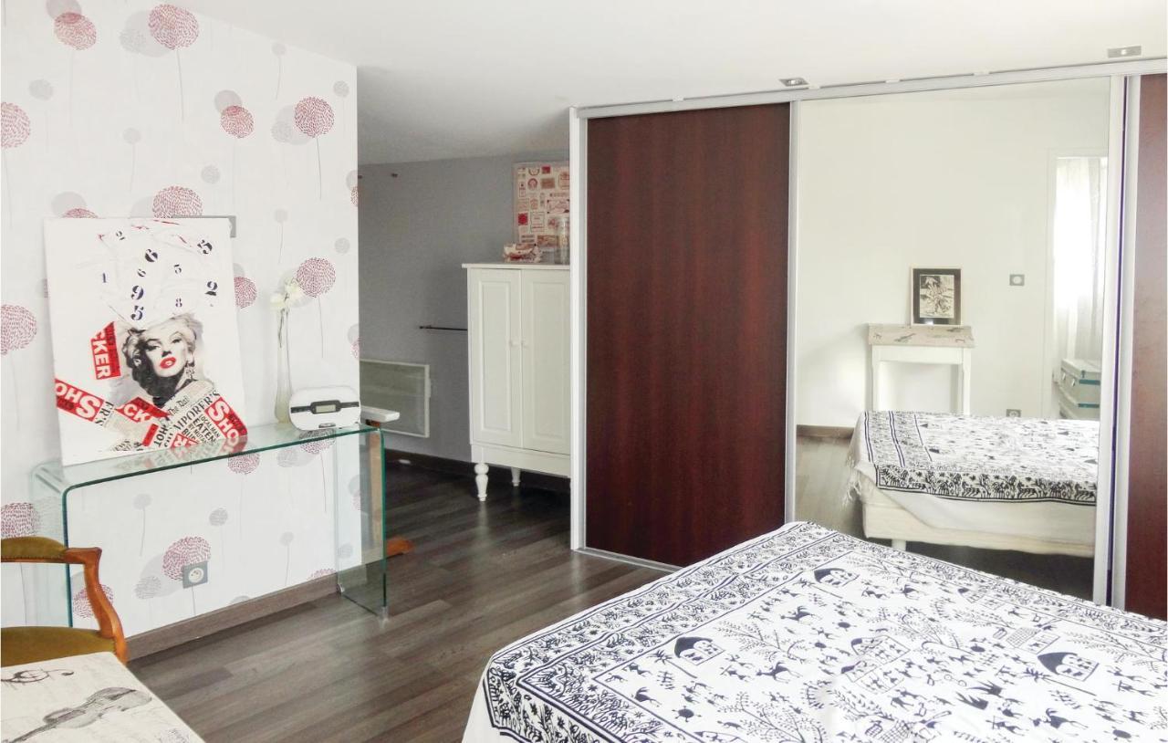 Awesome Apartment In Sauvian With Wifi Exterior photo